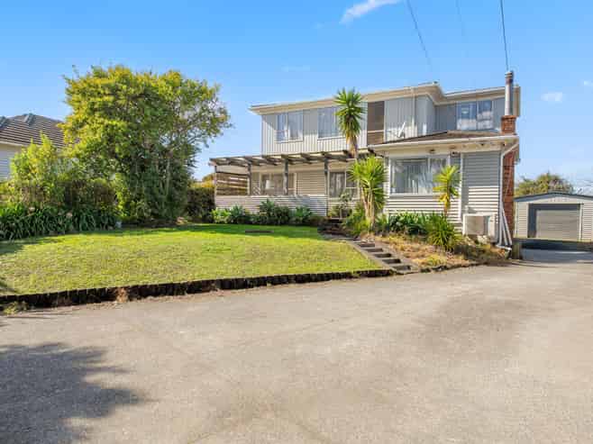 207 Don Buck Road, Massey