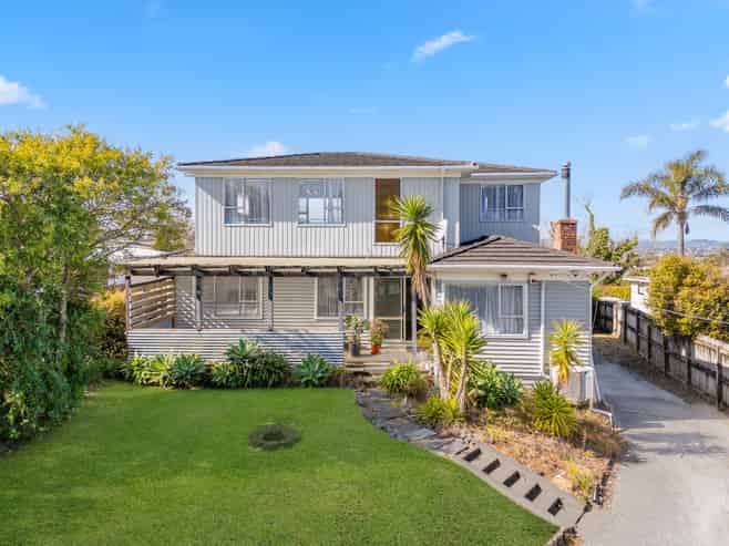 207 Don Buck Road, Massey