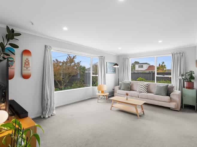 123 Gilberthorpes Road, Hei Hei