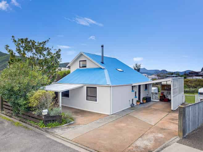 86 Moana View Road, Picton