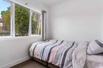 5/6 Cleary Road, Panmure