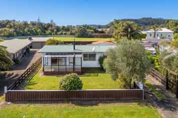 111 Cook Drive, Whitianga