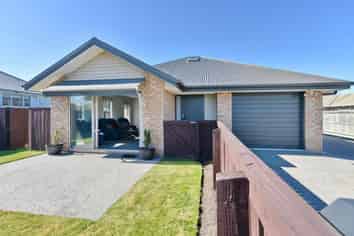 1/44 Burwood Road, Burwood