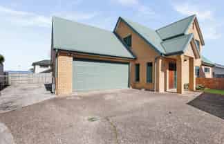 73A Brymer Road, Grandview Heights