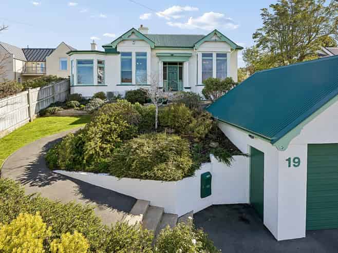 19 Granville Terrace, Belleknowes