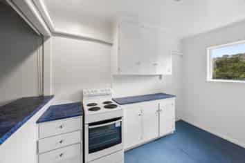 2/145 Bassett Road, Remuera