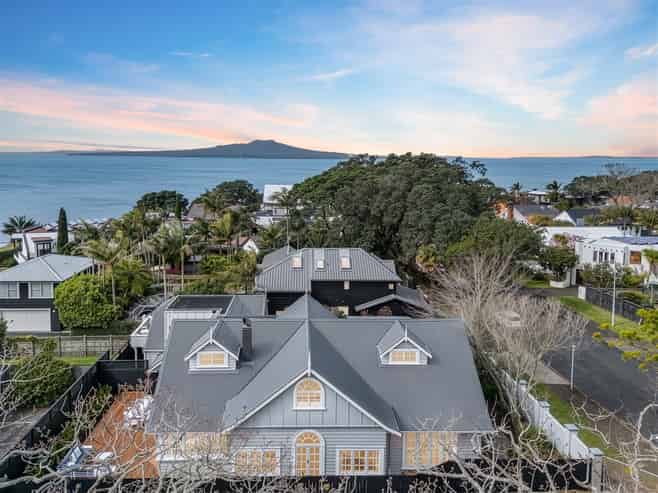  2 Minnehaha Avenue, Takapuna