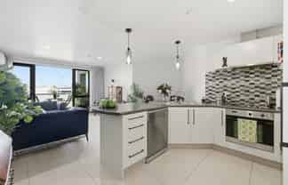 17/281 Maunganui Road, Mount Maunganui