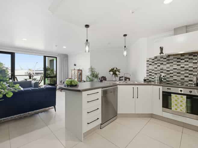 17/281 Maunganui Road, Mount Maunganui