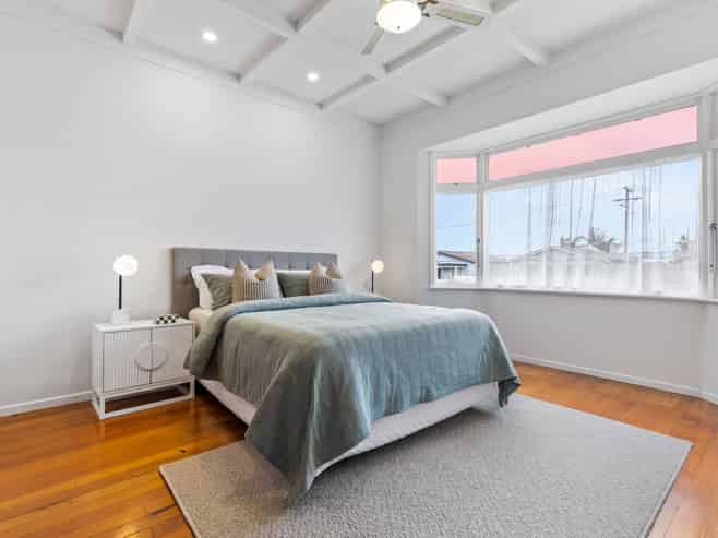 90 Huia Road, Point Chevalier