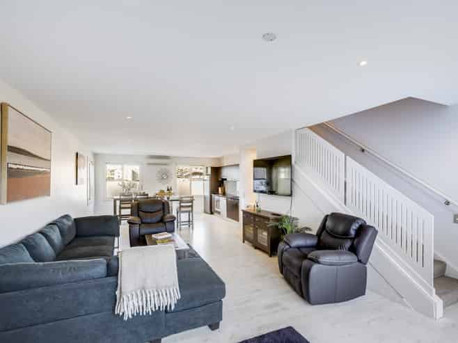 37/9 Humber Street, Pandora