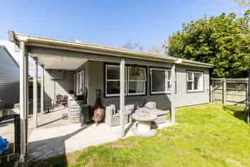 210A Pattison Road, Akina