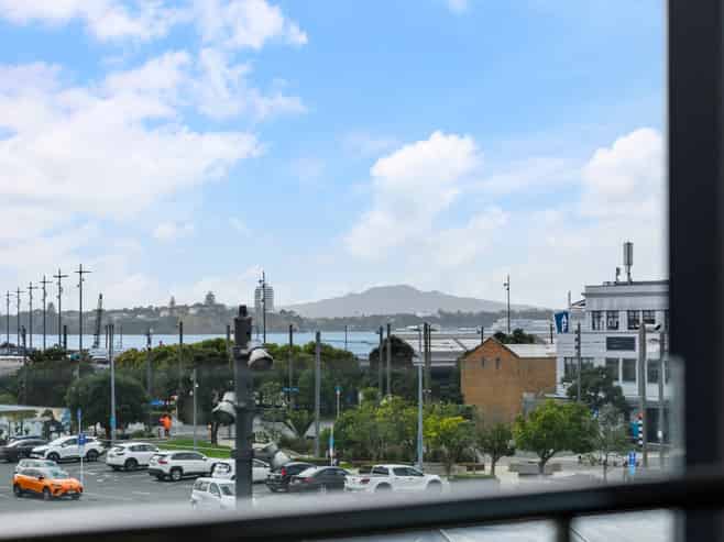 210/155 Beaumont Street, Wynyard Quarter