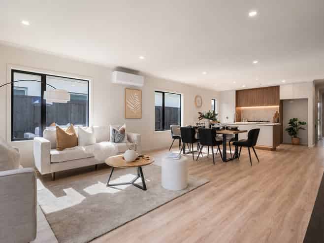 15 Halley Drive, Chartwell