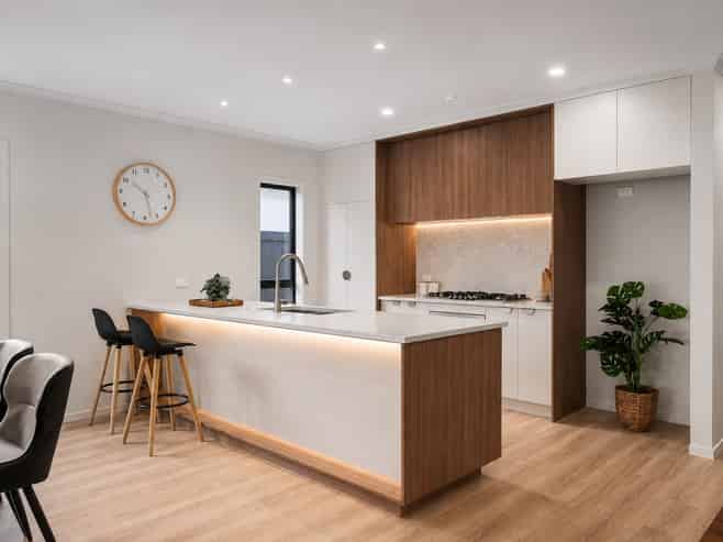 15 Halley Drive, Chartwell