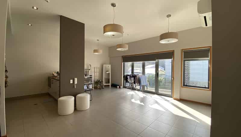 2/1 Downer Street, Lower Hutt