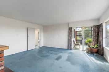 1/4 Elizabeth Place, Mairangi Bay