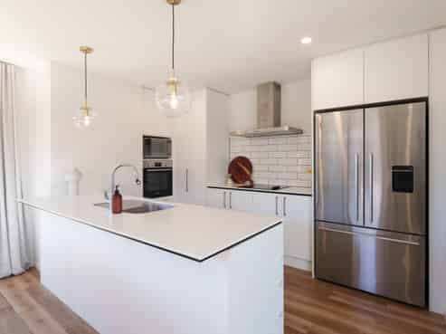10 Helicon Street, Pegasus