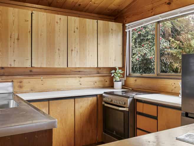 30 Olive Avenue, Nukuhau