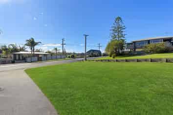 24A Bay Street, Red Beach