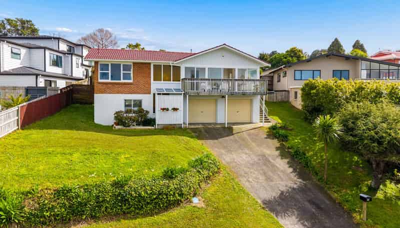 141 Glamorgan Drive, Torbay
