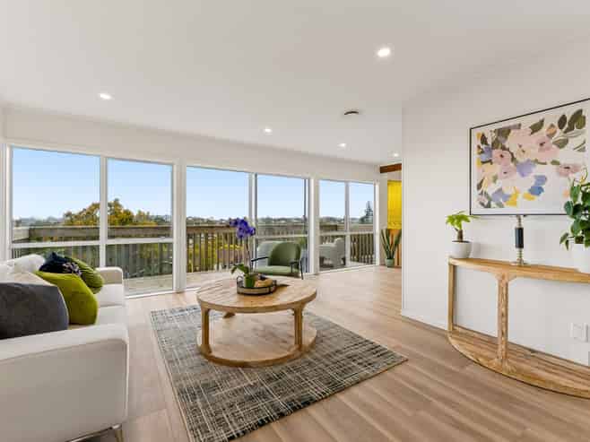 141 Glamorgan Drive, Torbay