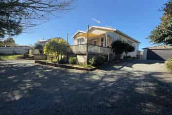 27 Station Street, Tirau