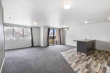 1a/10 Corban Avenue, Henderson