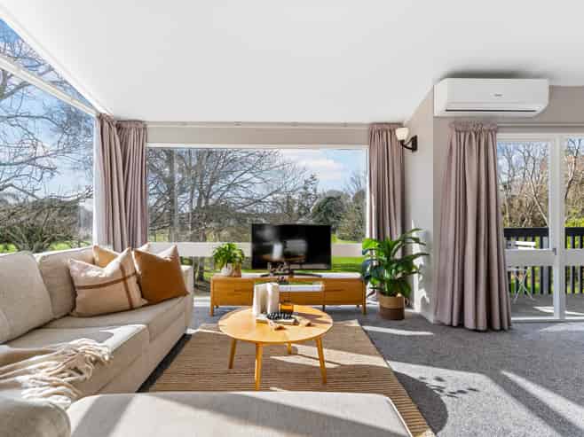 1/135 Exmouth Road, Northcote