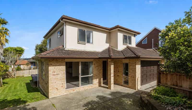 2 Glucina Avenue, West Harbour