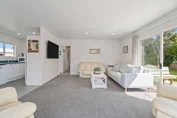 11 Martin Place, Cooks Beach