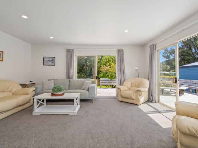 11 Martin Place, Cooks Beach