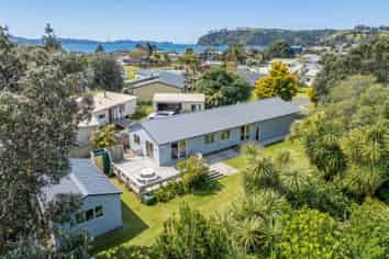 11 Martin Place, Cooks Beach