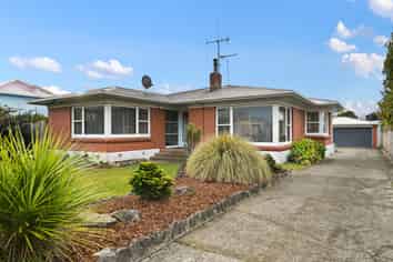 121 Comries Road, Chartwell