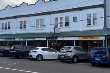 Retail or Hospitality Opportunity - Kilbirnie
