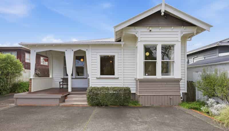 10A Kiwitea Street, Sandringham