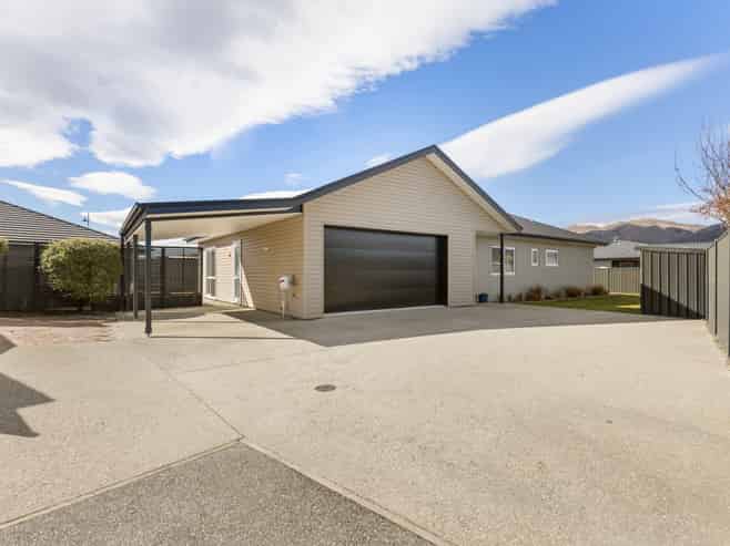 7 Excelsior Place, Cromwell
