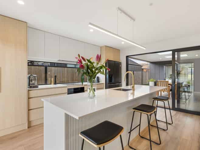 89 Magnum Drive, Cromwell