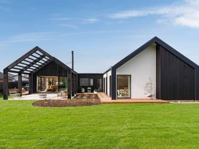 15 Franks Place, Outram