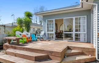 Manawatu / Whanganui - Address withheld
