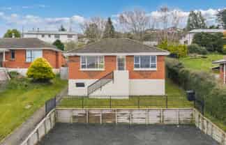 301 Main South Road, Green Island