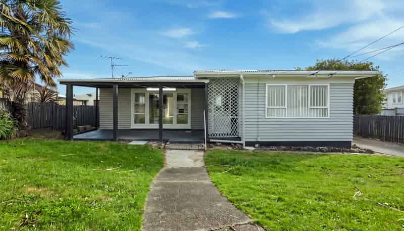 16 Puriri Road, Manurewa