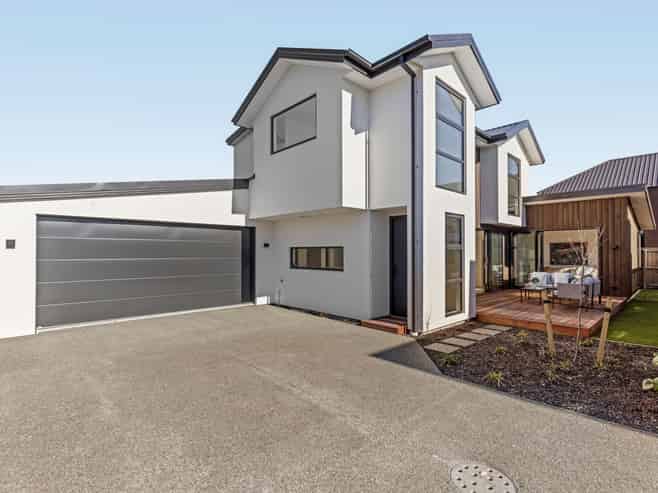 32A Hawthorne Street, Strowan