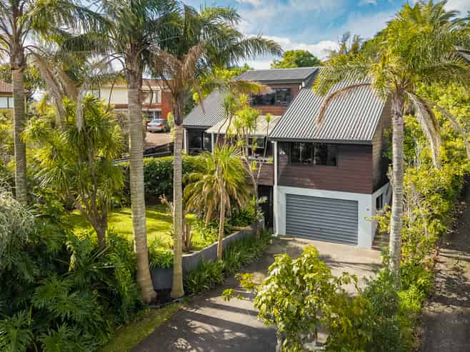 39 Waiau Street, Torbay