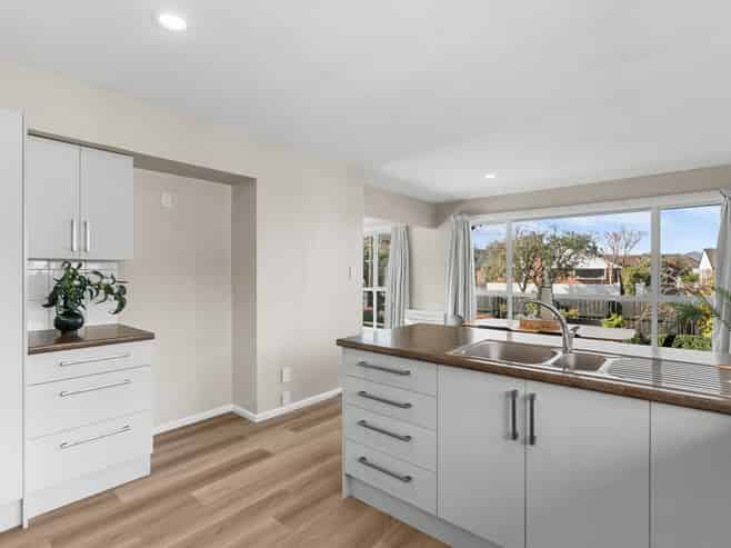 23 Sevenoaks Drive, Burnside