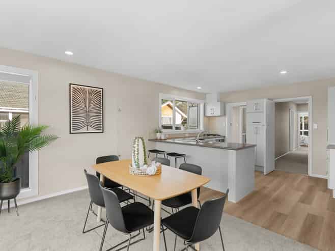 23 Sevenoaks Drive, Burnside