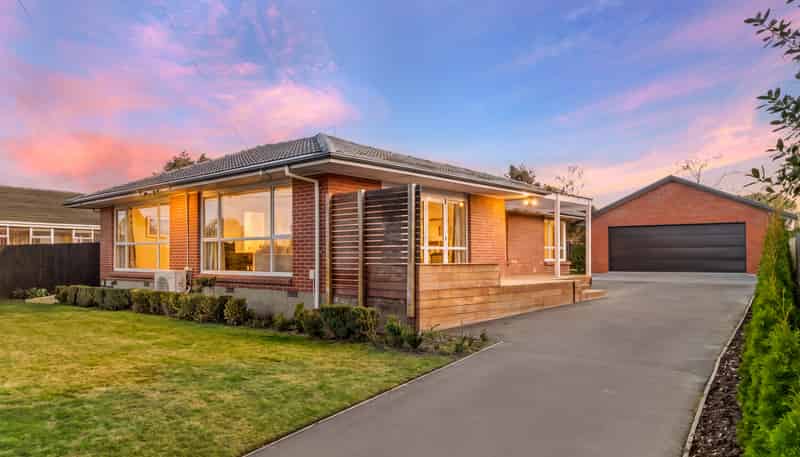 23 Sevenoaks Drive, Burnside