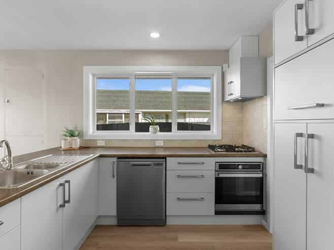 23 Sevenoaks Drive, Burnside