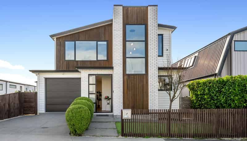 7 Roa Avenue, Hobsonville