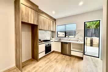 4/16 Buisson Glade, West Harbour